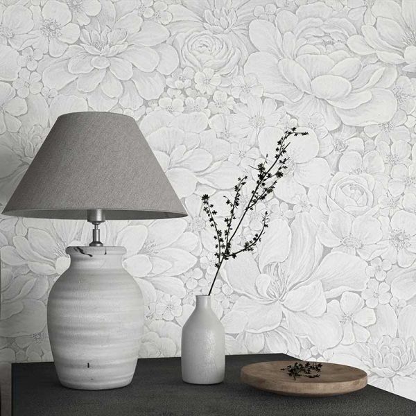 Pretty in white floral wallpaper